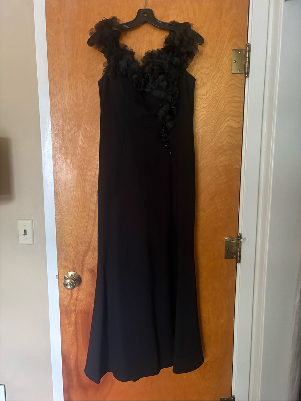 Elegant Black Floral Appliqué Evening Dress - Women Dresses Wedding
